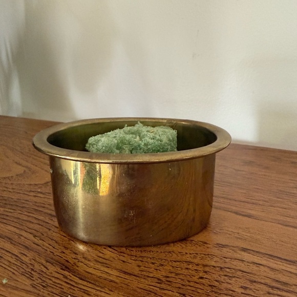 Vintage Brass Oval Planter Made In Taiwan - Picture 3 of 7